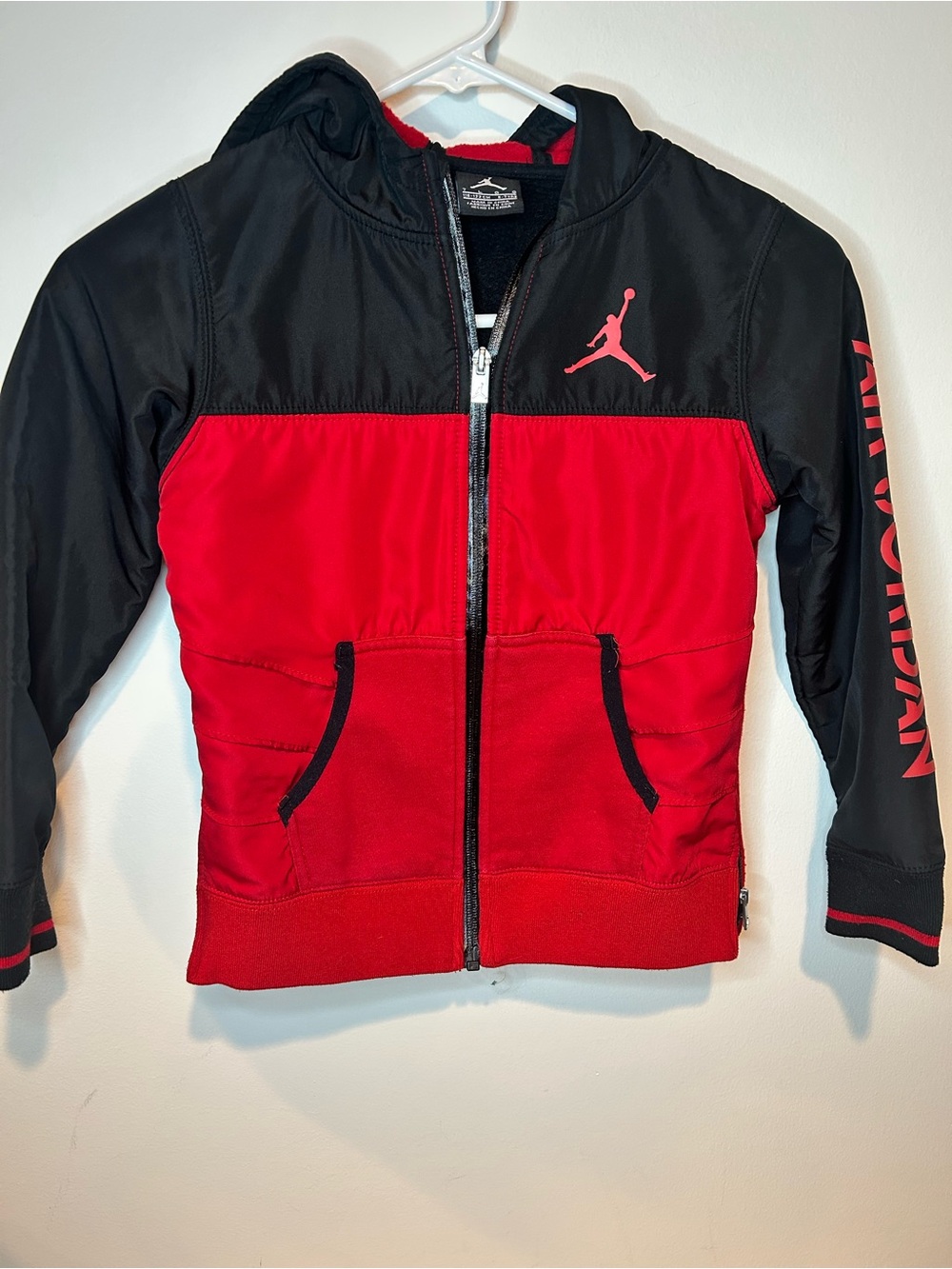 Air Jordan Red and Black Full-Zip Hooded Jacket youth large-size 7 (6-7 years)